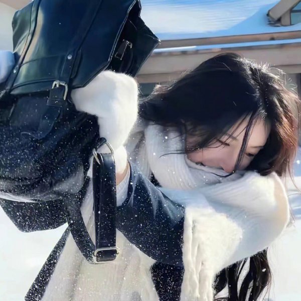 女军官与魔鬼